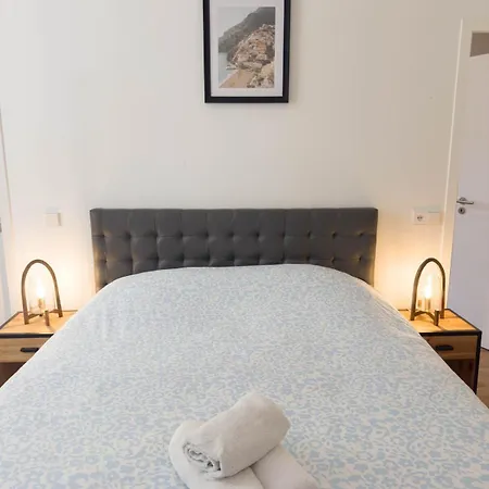 Apartment Celine 36 Au Coeur Du 16 Ieme *