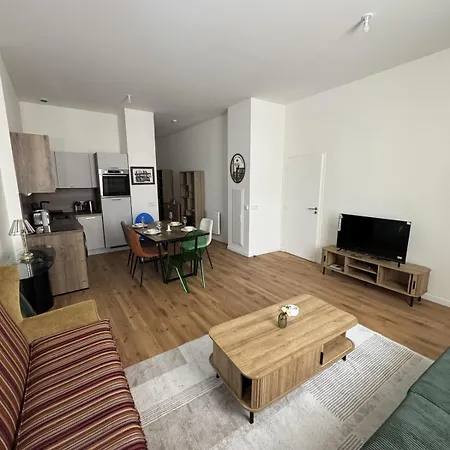 Apartment Celine 36 Au Coeur Du 16 Ieme